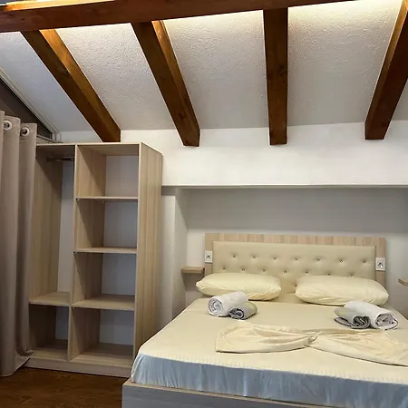 Konukevi Casadolcecasa Shkodër